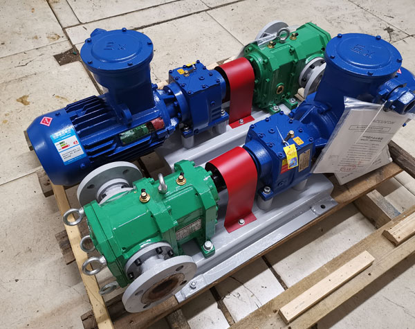 壓裂車，混砂車配套轉(zhuǎn)子泵